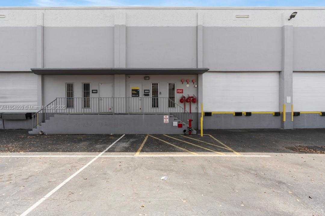 Small Image of 1626 NORTH WEST 82ND AVE #1580-1590, Doral Number 16