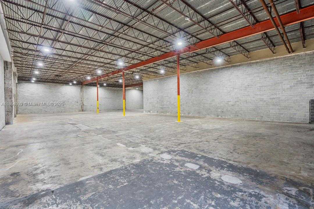 Small Image of 1626 NORTH WEST 82ND AVE #1580-1590, Doral Number 3