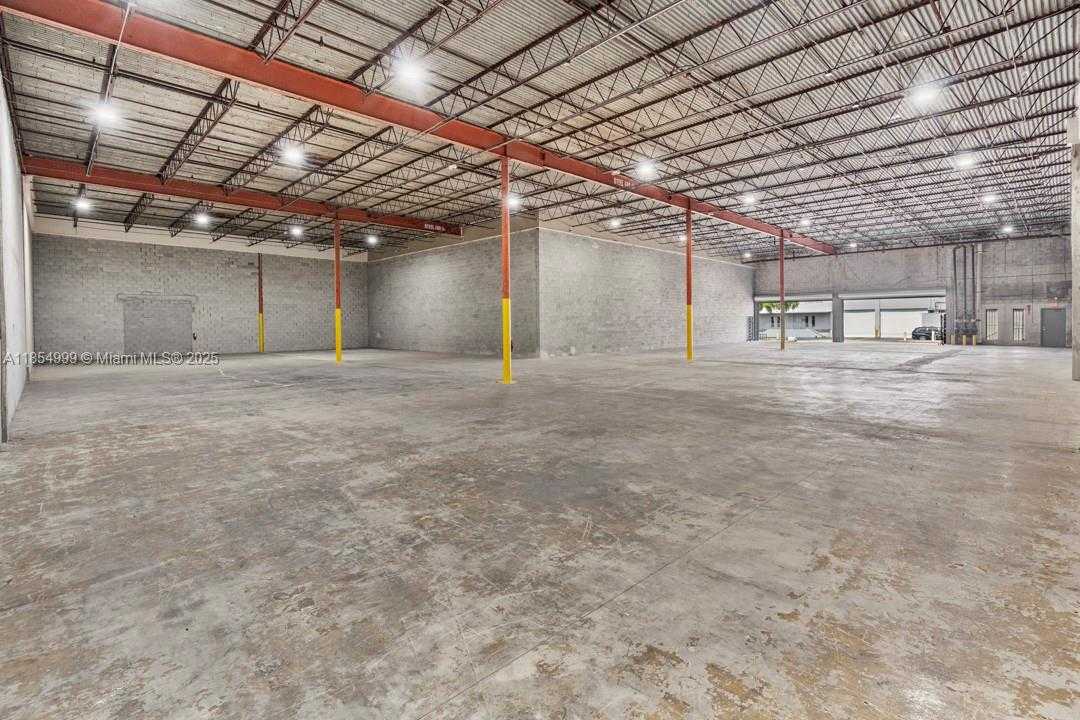 Small Image of 1626 NORTH WEST 82ND AVE #1580-1590, Doral Number 6