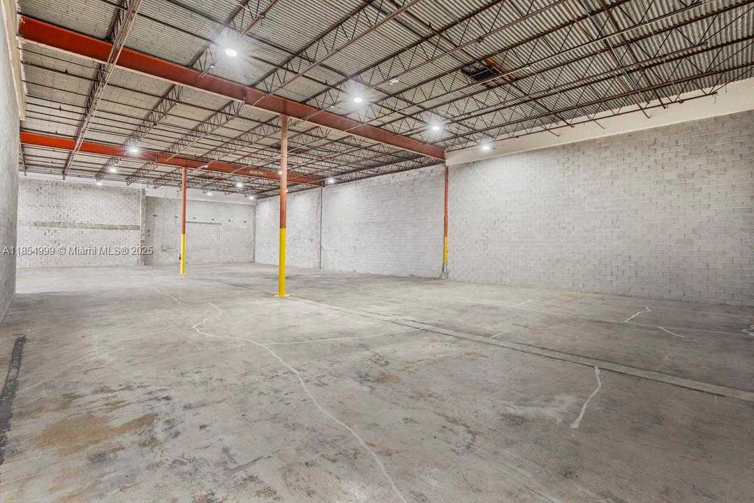 Small Image of 1626 NORTH WEST 82ND AVE #1580-1590, Doral Number 9