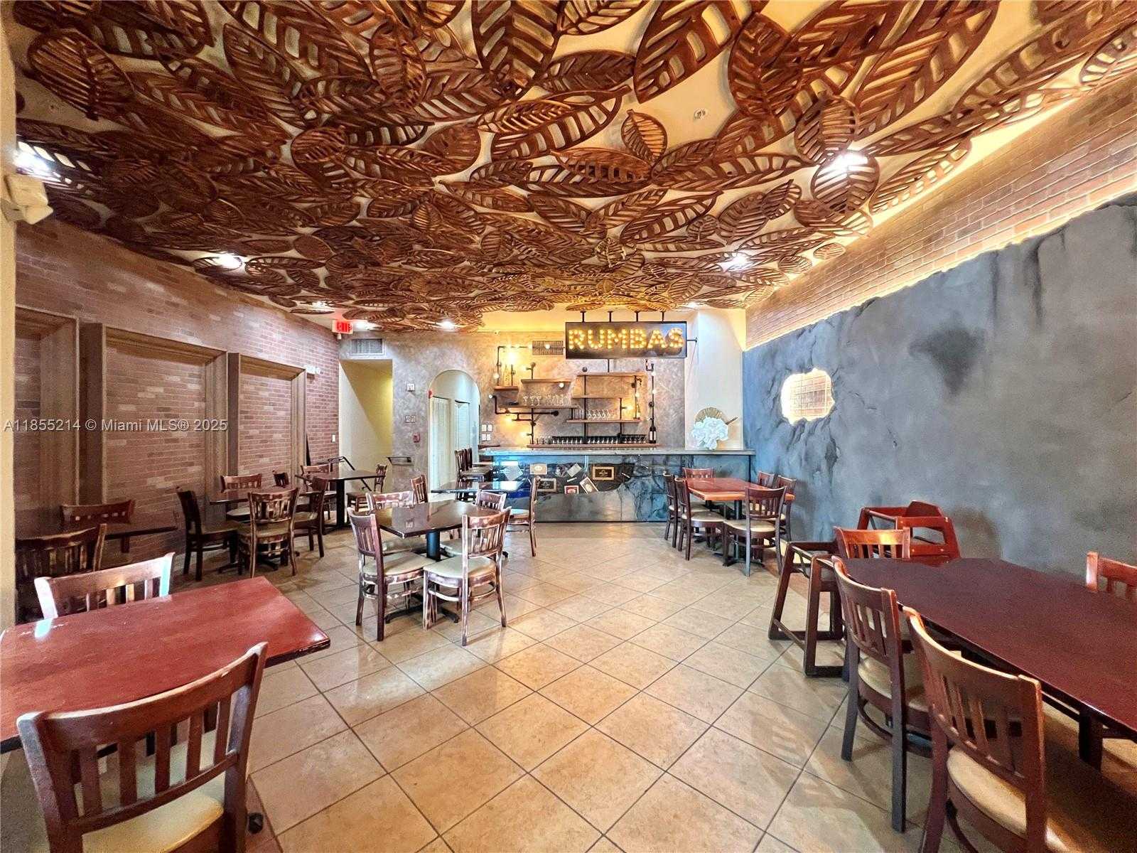 Small Image of 223 VALENCIA AVE, Coral Gables Number 26