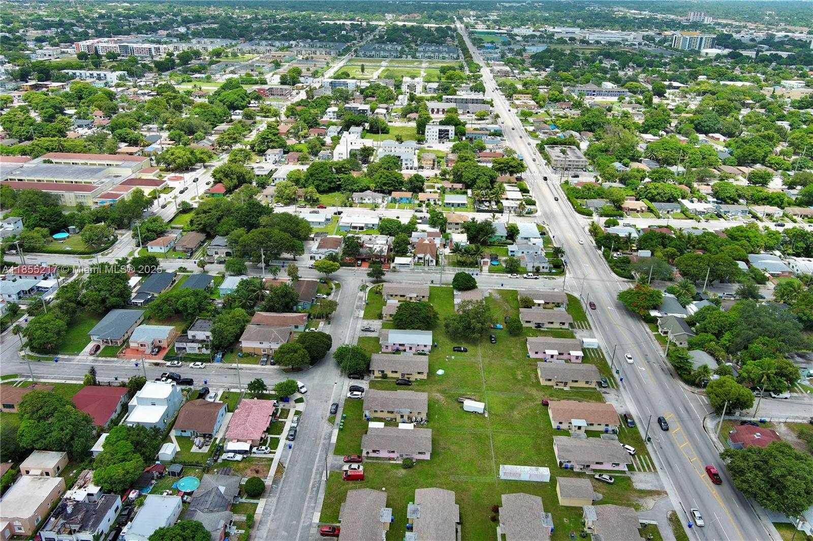 Small Image of 1235 NORTH WEST 54TH ST, Miami Number 11