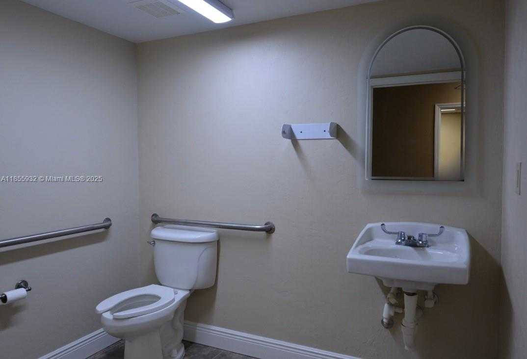 Small Image of 2496 CARING WAY #B #B, Port Charlotte Number 19