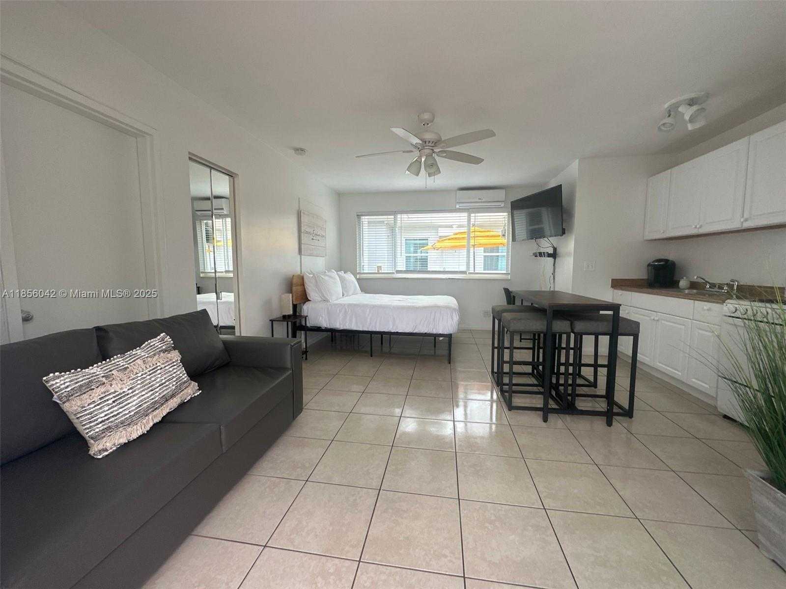 Small Image of 2710 NORTH OCEAN DR #12 Units, Hollywood Number 13