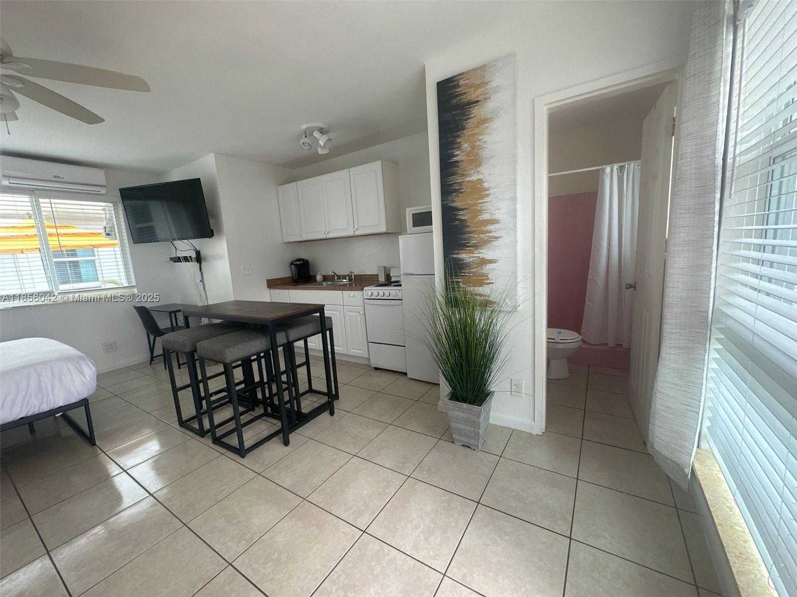 Small Image of 2710 NORTH OCEAN DR #12 Units, Hollywood Number 9