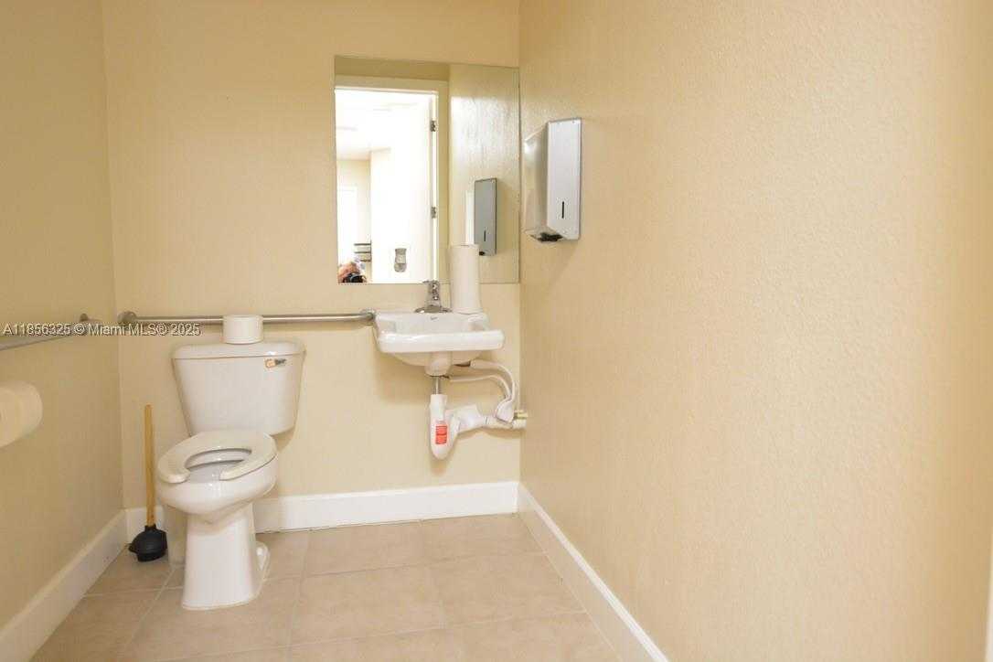 Small Image of 18350 MURDOCK CIRCLE #101, Port Charlotte Number 11