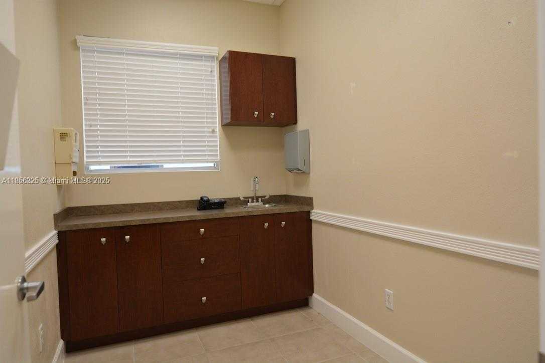 Small Image of 18350 MURDOCK CIRCLE #101, Port Charlotte Number 4