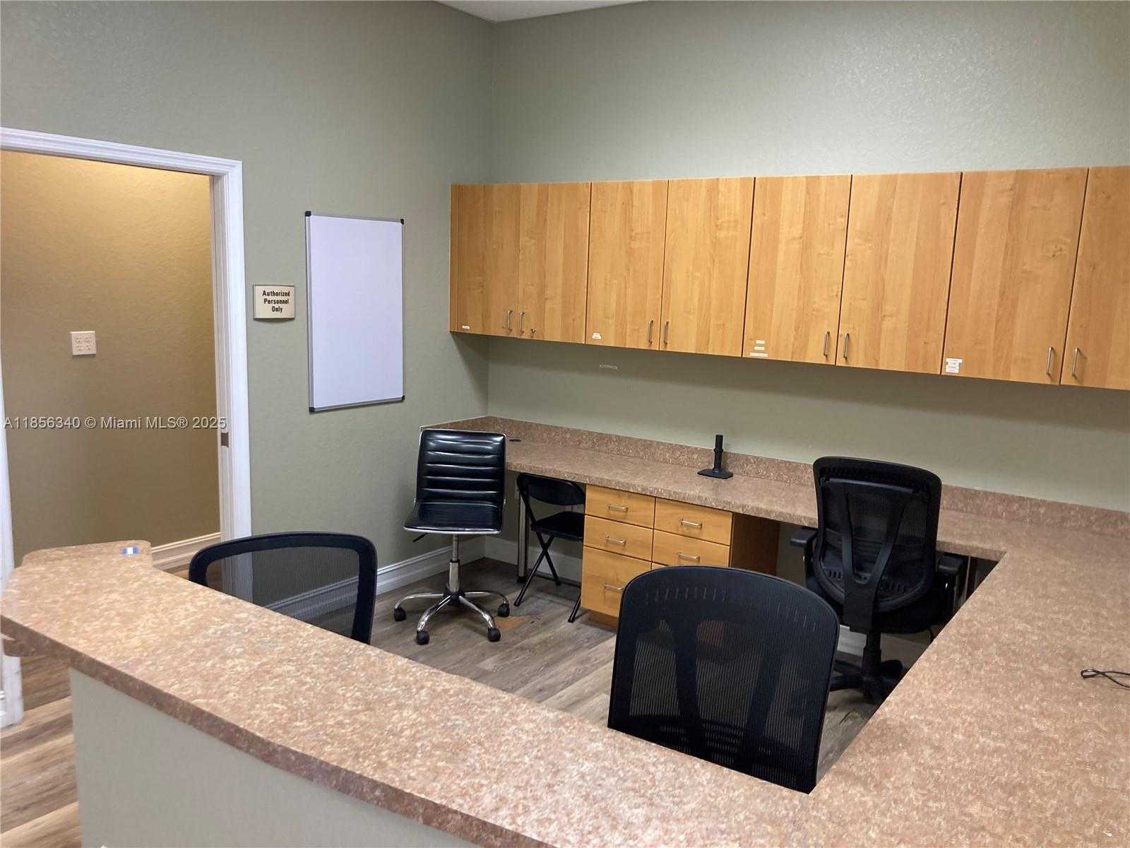 Small Image of 18316 MURDOCK CIR ##106, Port Charlotte Number 17