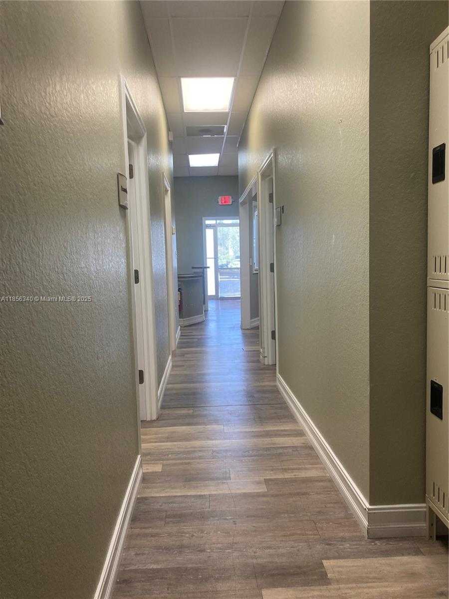 Small Image of 18316 MURDOCK CIR ##106, Port Charlotte Number 7