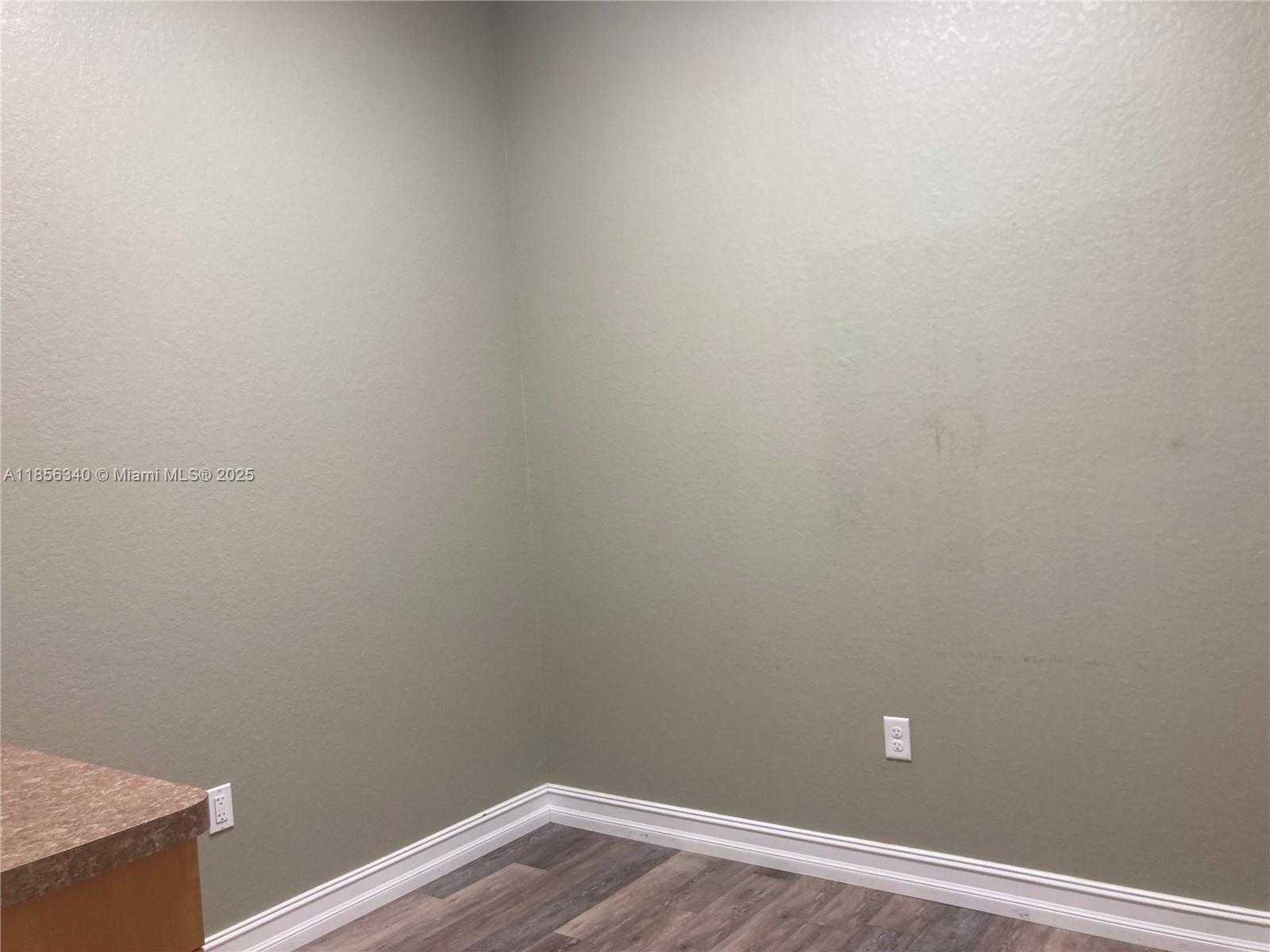 Small Image of 18316 MURDOCK CIR ##106, Port Charlotte Number 9