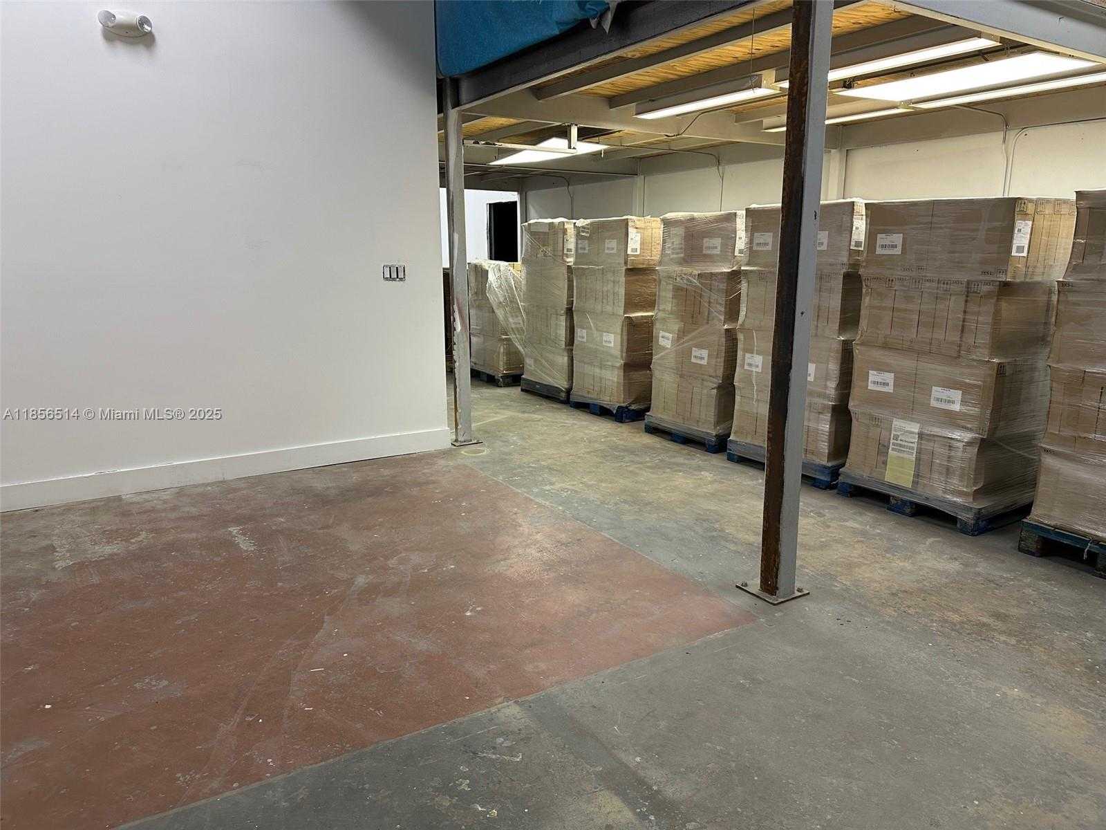 Small Image of 470 ANSIN BLVD #470J, Hallandale Beach Number 8