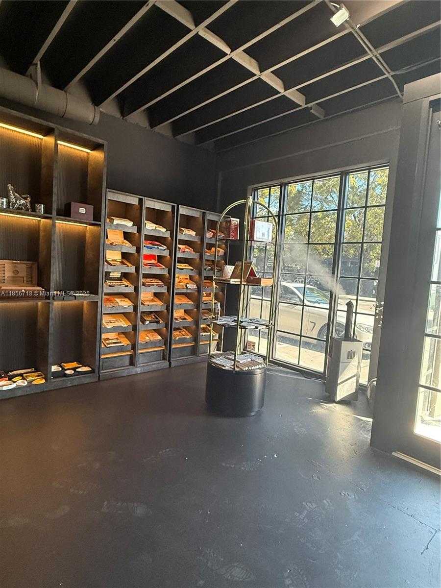 Small Image of 4316 NORTH WEST 2ND AVE, Miami Number 7