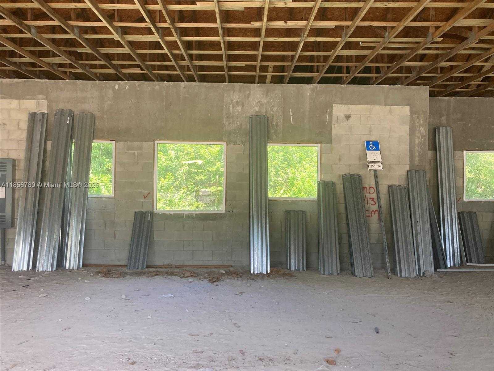 Small Image of 18336 MURDOCK CIRC, Port Charlotte Number 4