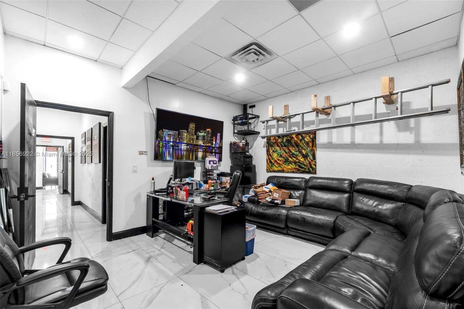 Small Image of 10650 SOUTH WEST 186TH ST #A, Cutler Bay Number 15