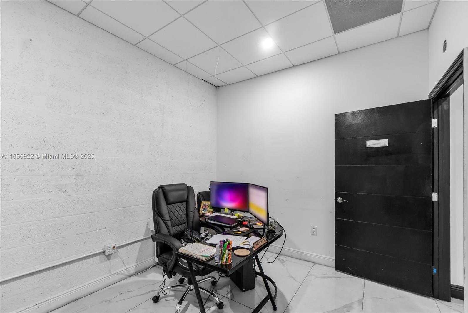 Small Image of 10650 SOUTH WEST 186TH ST #A, Cutler Bay Number 23