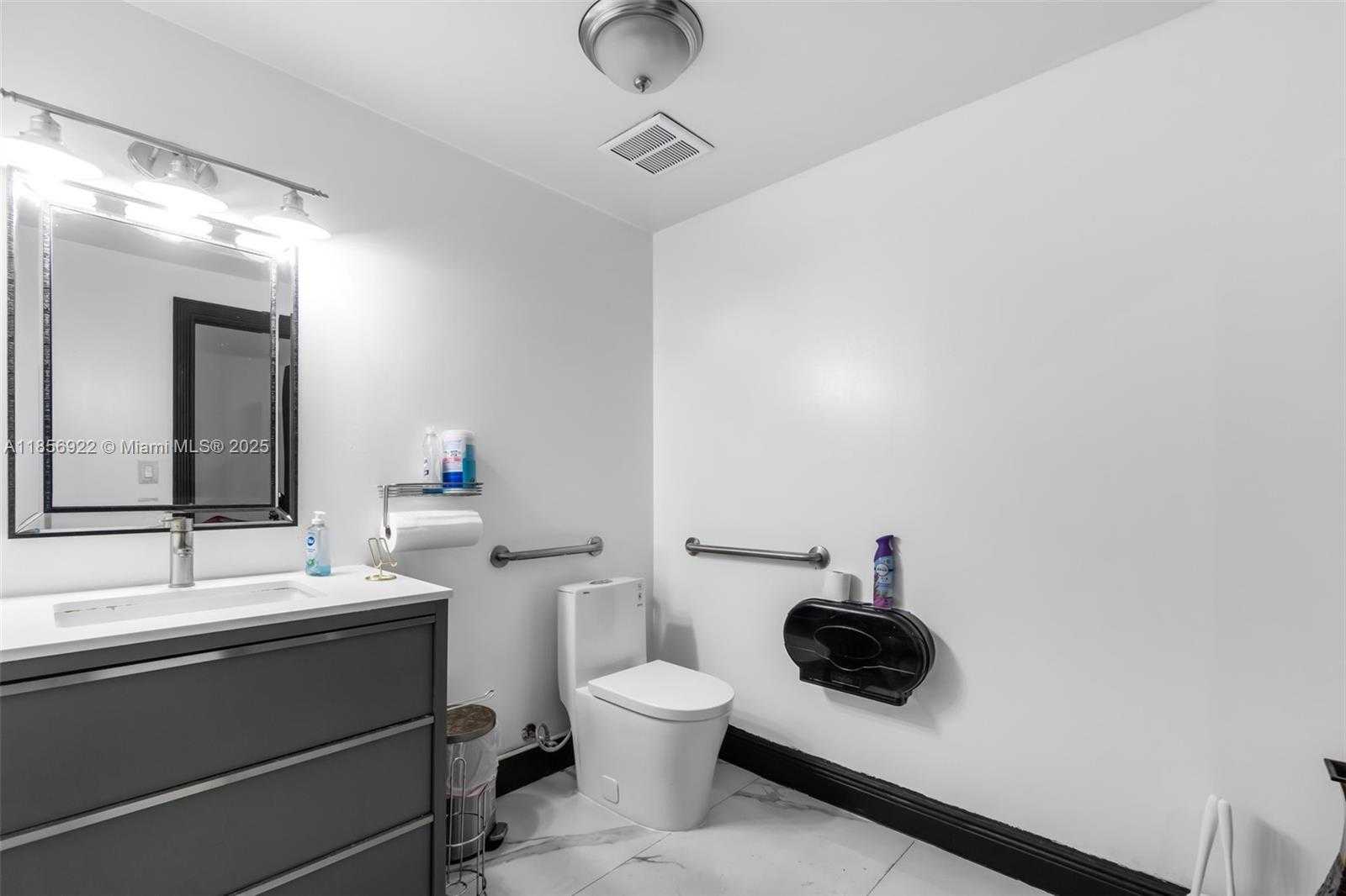 Small Image of 10650 SOUTH WEST 186TH ST #A, Cutler Bay Number 26