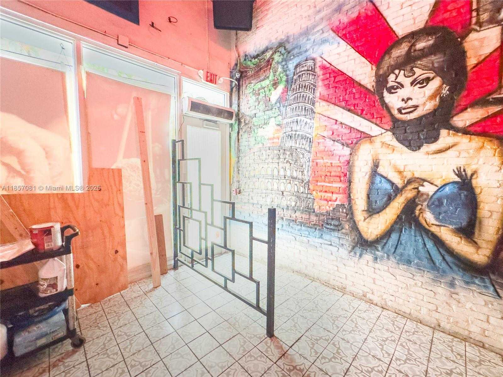 Small Image of 1410 20TH ST #1416, Miami Beach Number 4