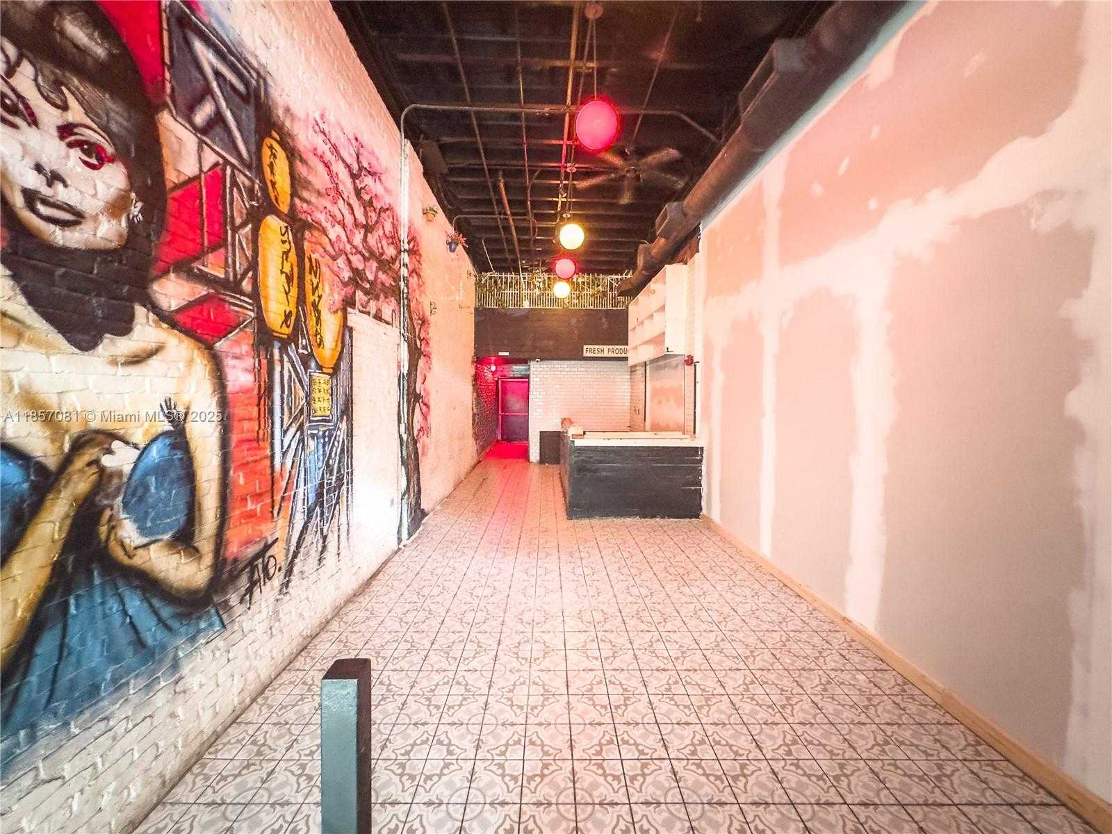Small Image of 1410 20TH ST #1416, Miami Beach Number 5