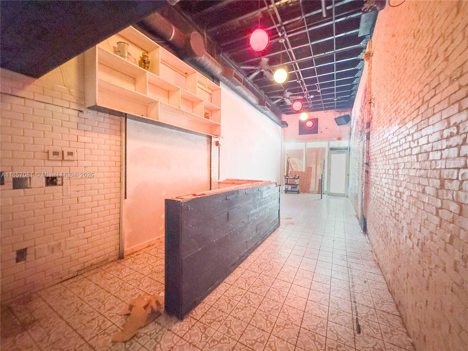 Small Image of 1410 20TH ST #1416, Miami Beach Number 8