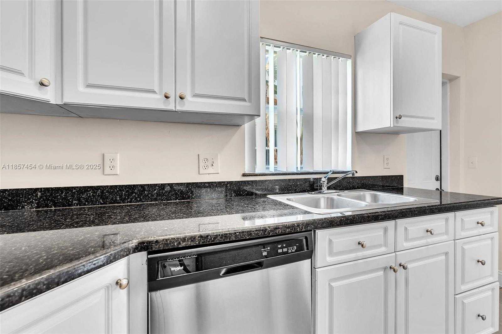Small Image of 202 NORTH WEST 14TH AVE #202, Fort Lauderdale Number 12