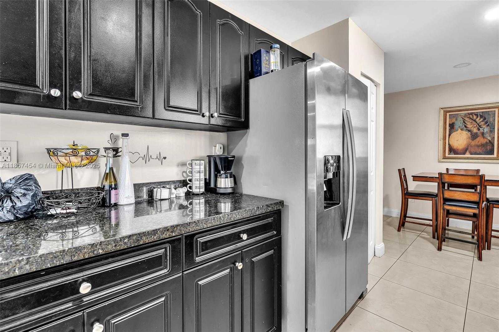 Small Image of 202 NORTH WEST 14TH AVE #202, Fort Lauderdale Number 33