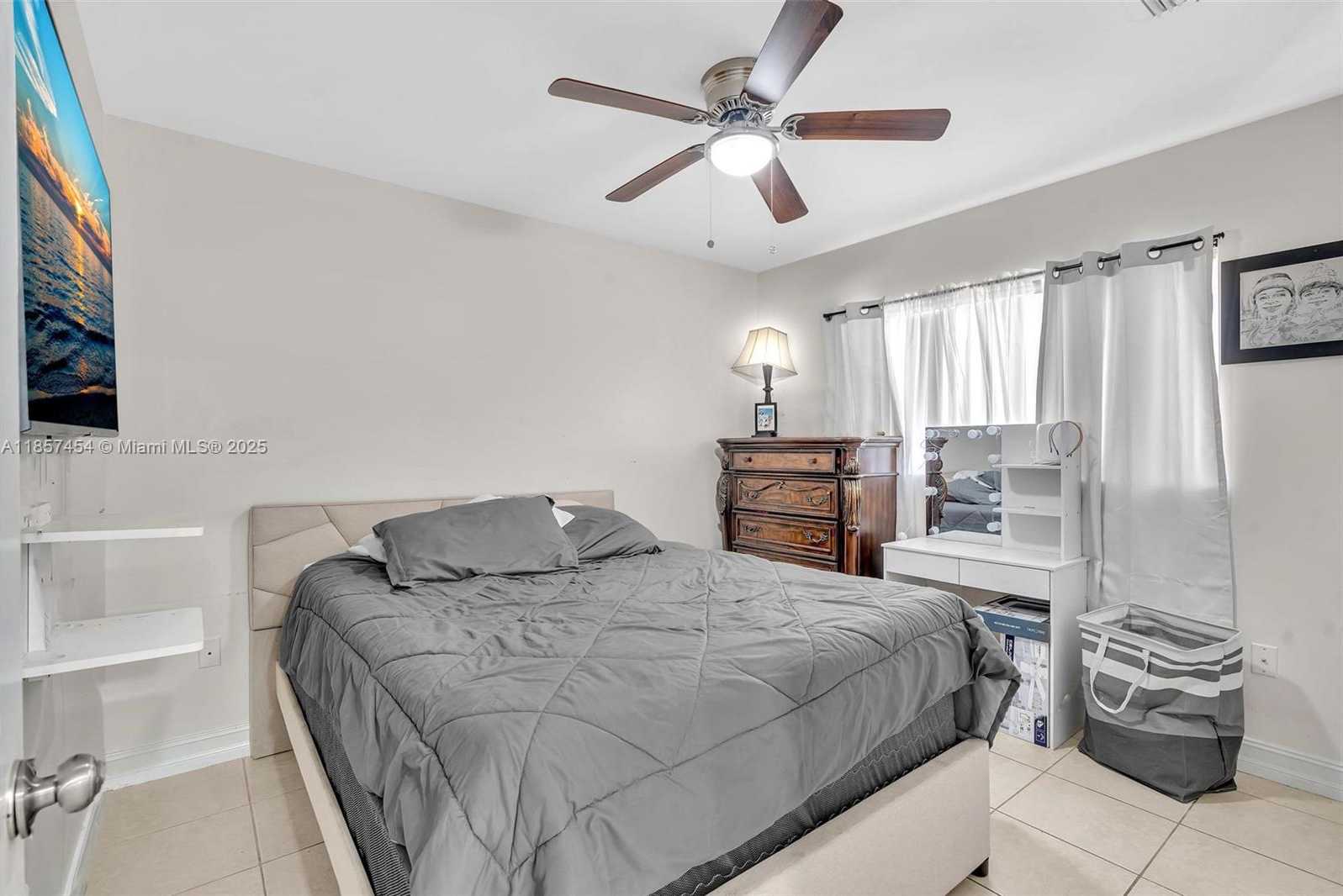 Small Image of 202 NORTH WEST 14TH AVE #202, Fort Lauderdale Number 43
