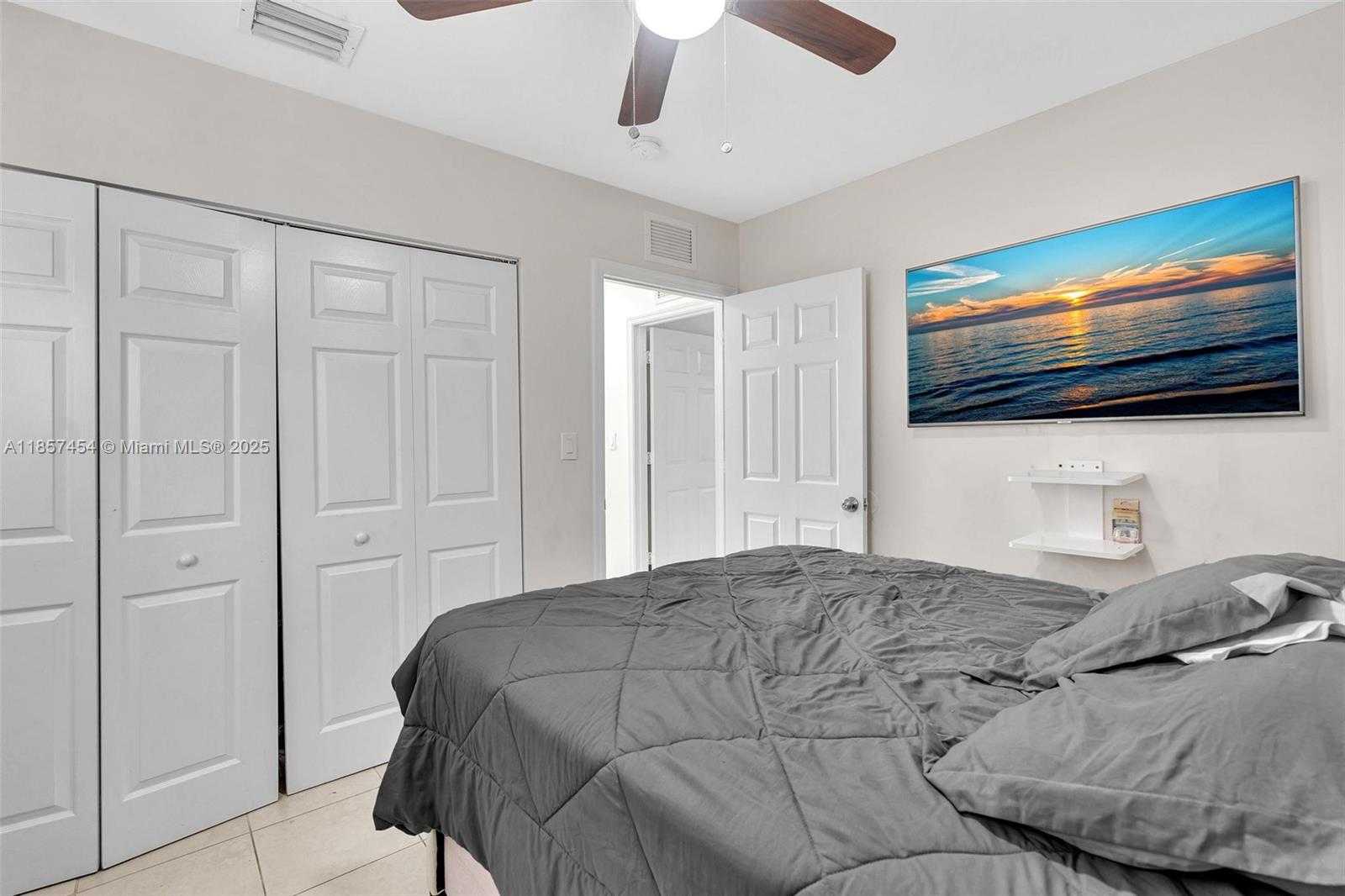 Small Image of 202 NORTH WEST 14TH AVE #202, Fort Lauderdale Number 44