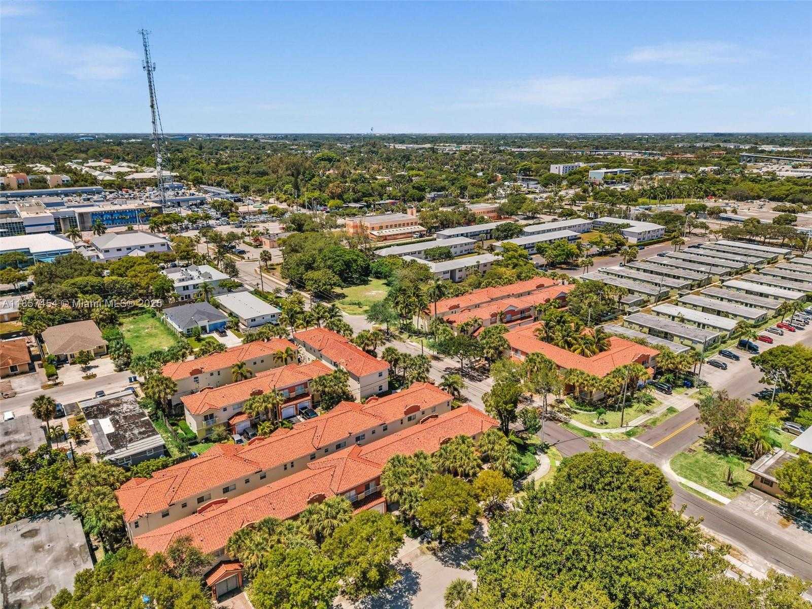Small Image of 202 NORTH WEST 14TH AVE #202, Fort Lauderdale Number 47