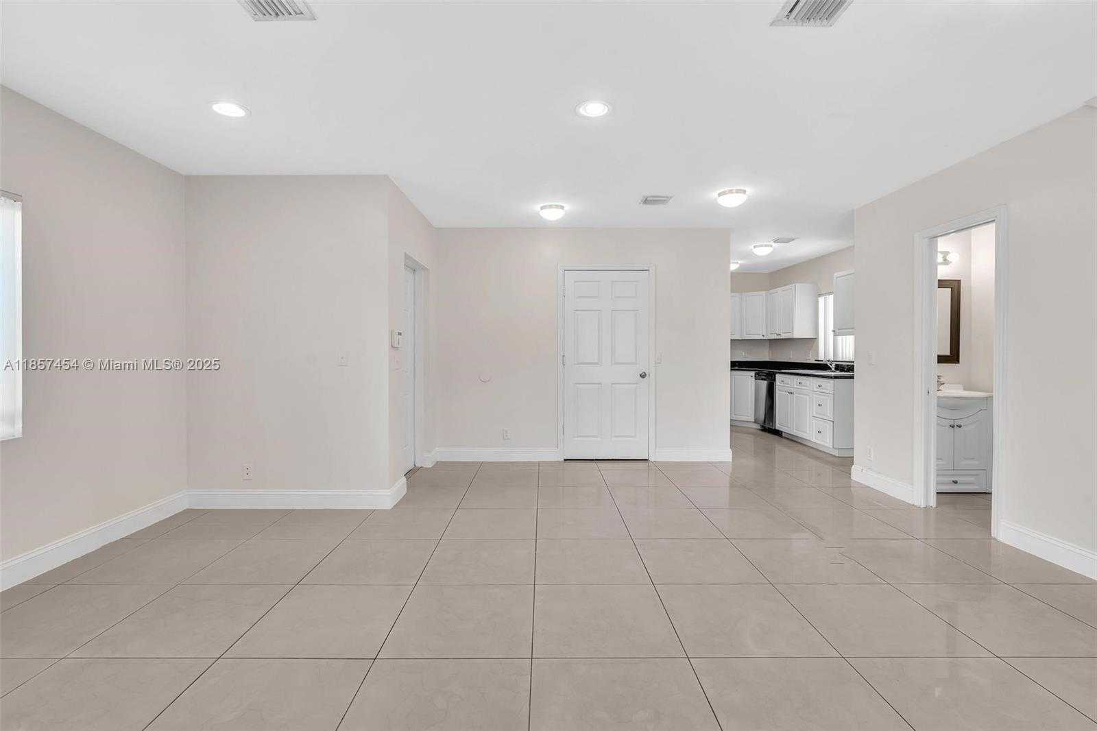 Small Image of 202 NORTH WEST 14TH AVE #202, Fort Lauderdale Number 9