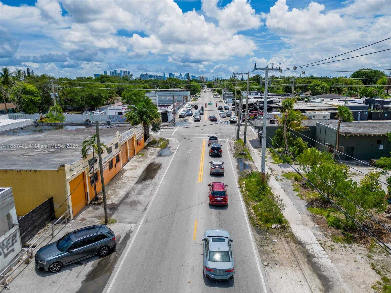 Small Image of 195 NORTH WEST 71ST ST, Miami Number 5