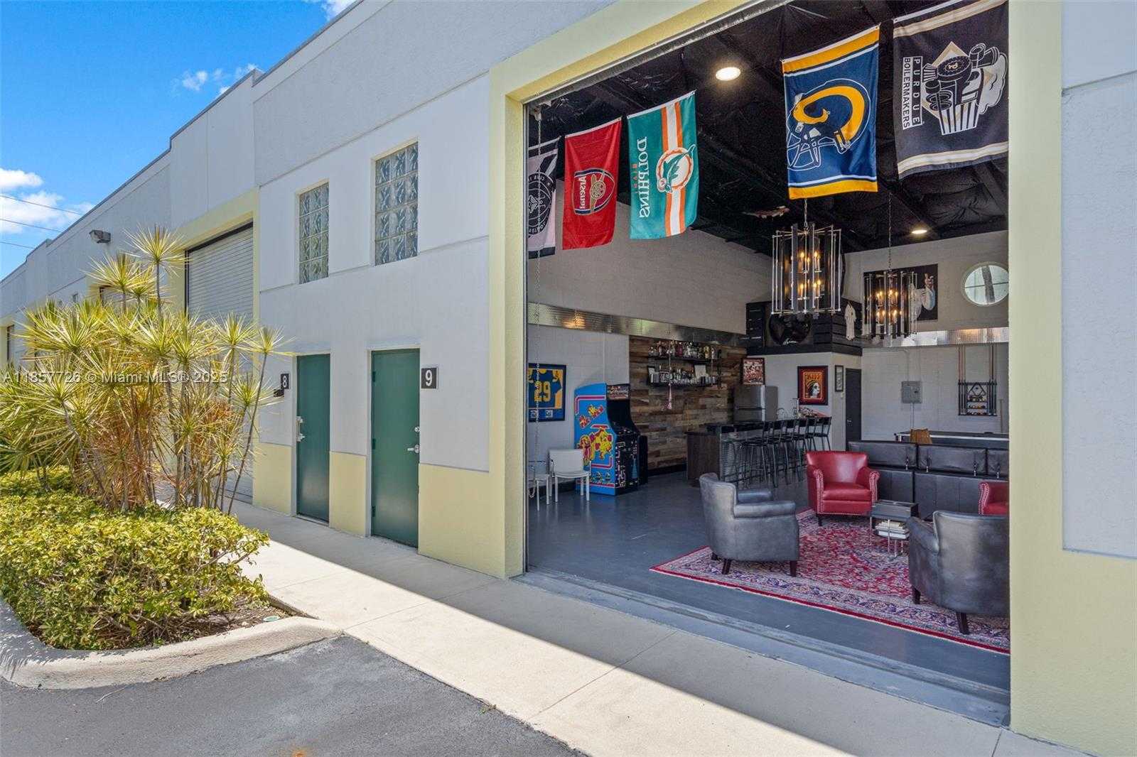 Small Image of 2937 RAVENSWOOD RD #9S, Dania Beach Number 19