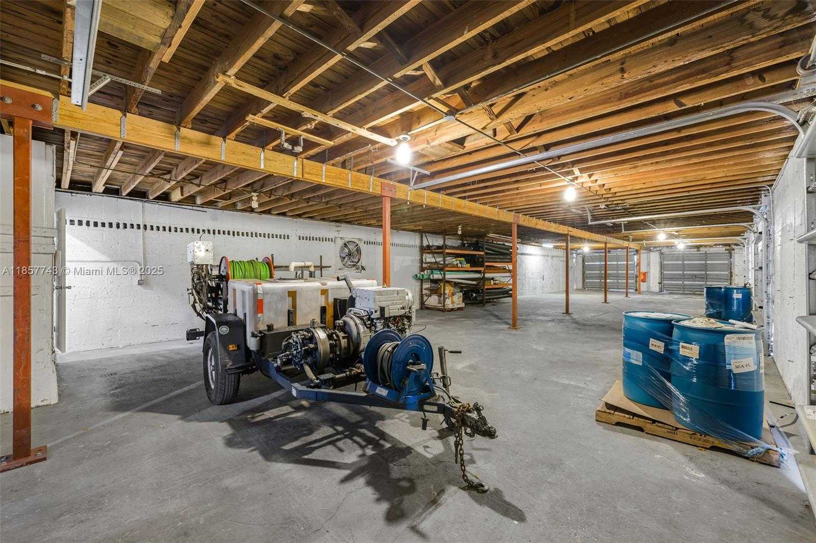 Small Image of 5801 MAYO ST, Hollywood Number 22