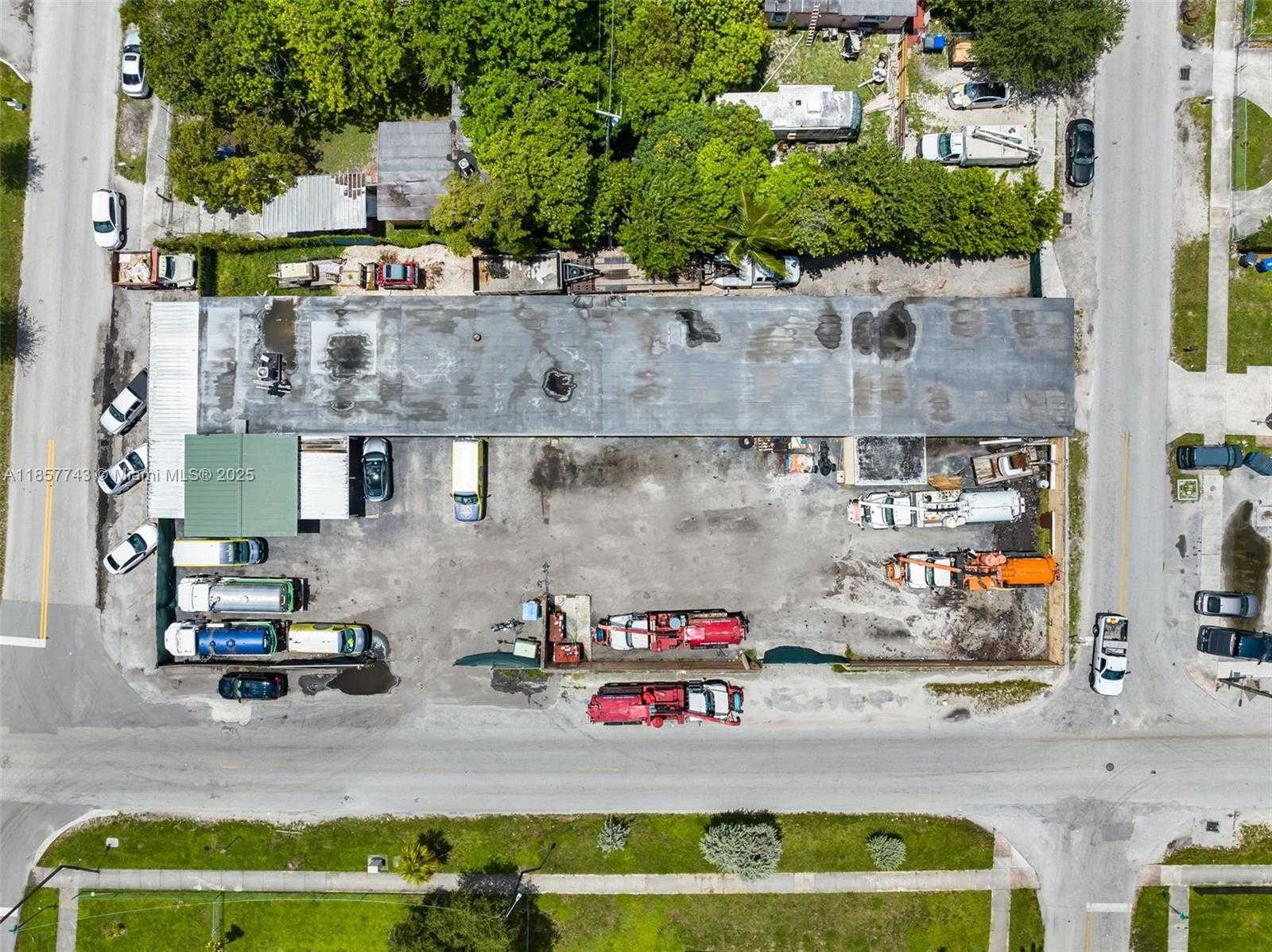 Small Image of 5801 MAYO ST, Hollywood Number 30