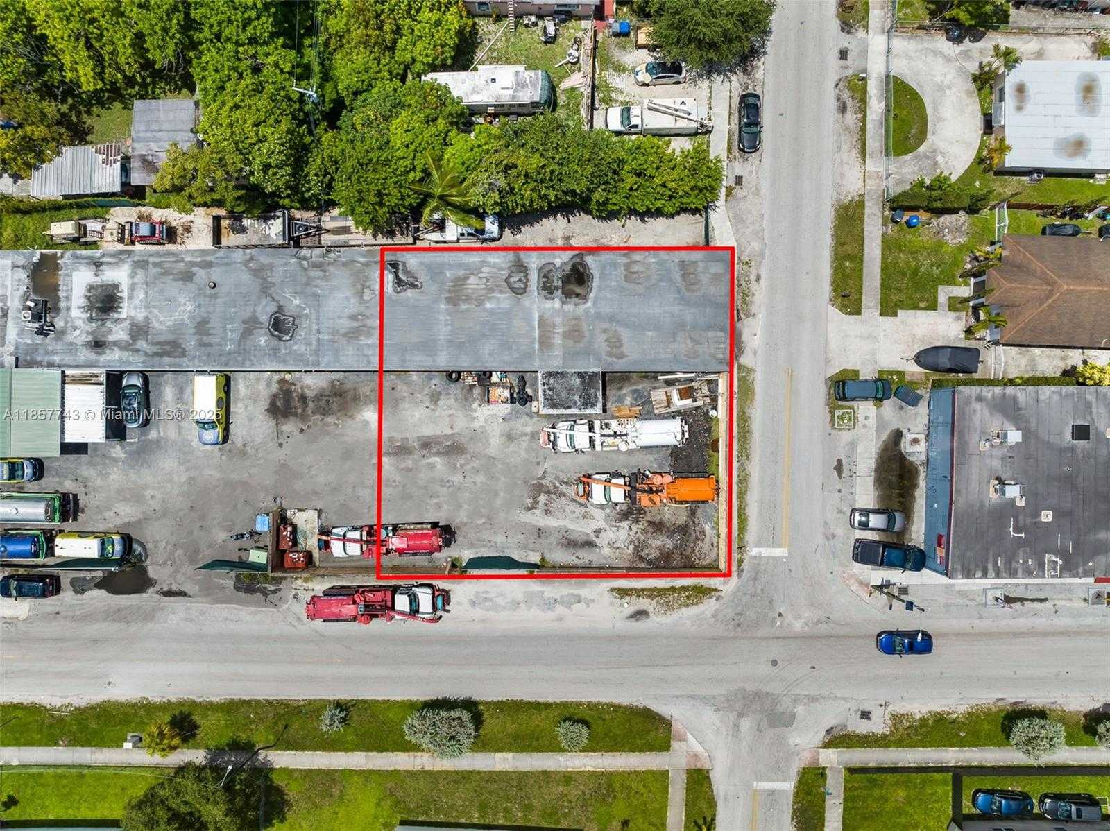 Small Image of 5801 MAYO ST, Hollywood Number 31