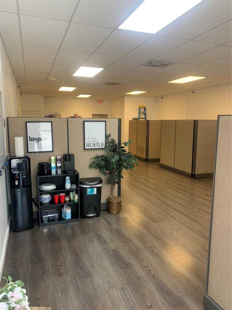 Small Image of 8463 WEST OAKLAND PARK BLVD, Sunrise Number 9