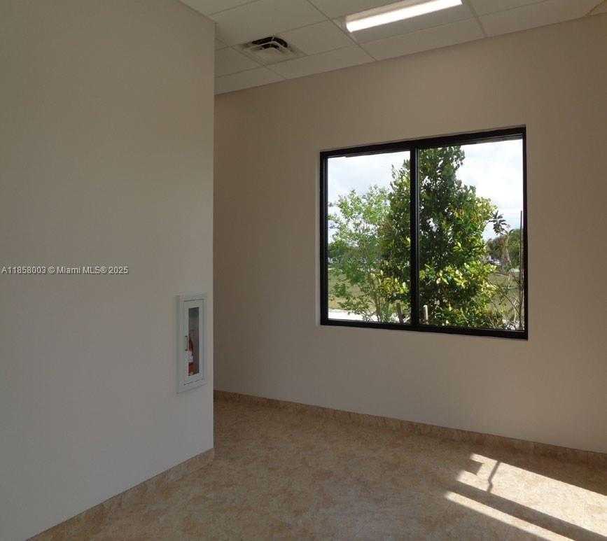 Small Image of 10400 NORTH WEST 55TH ST #Unit 300, Sunrise Number 12