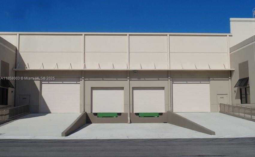 Small Image of 10400 NORTH WEST 55TH ST #Unit 300, Sunrise Number 2