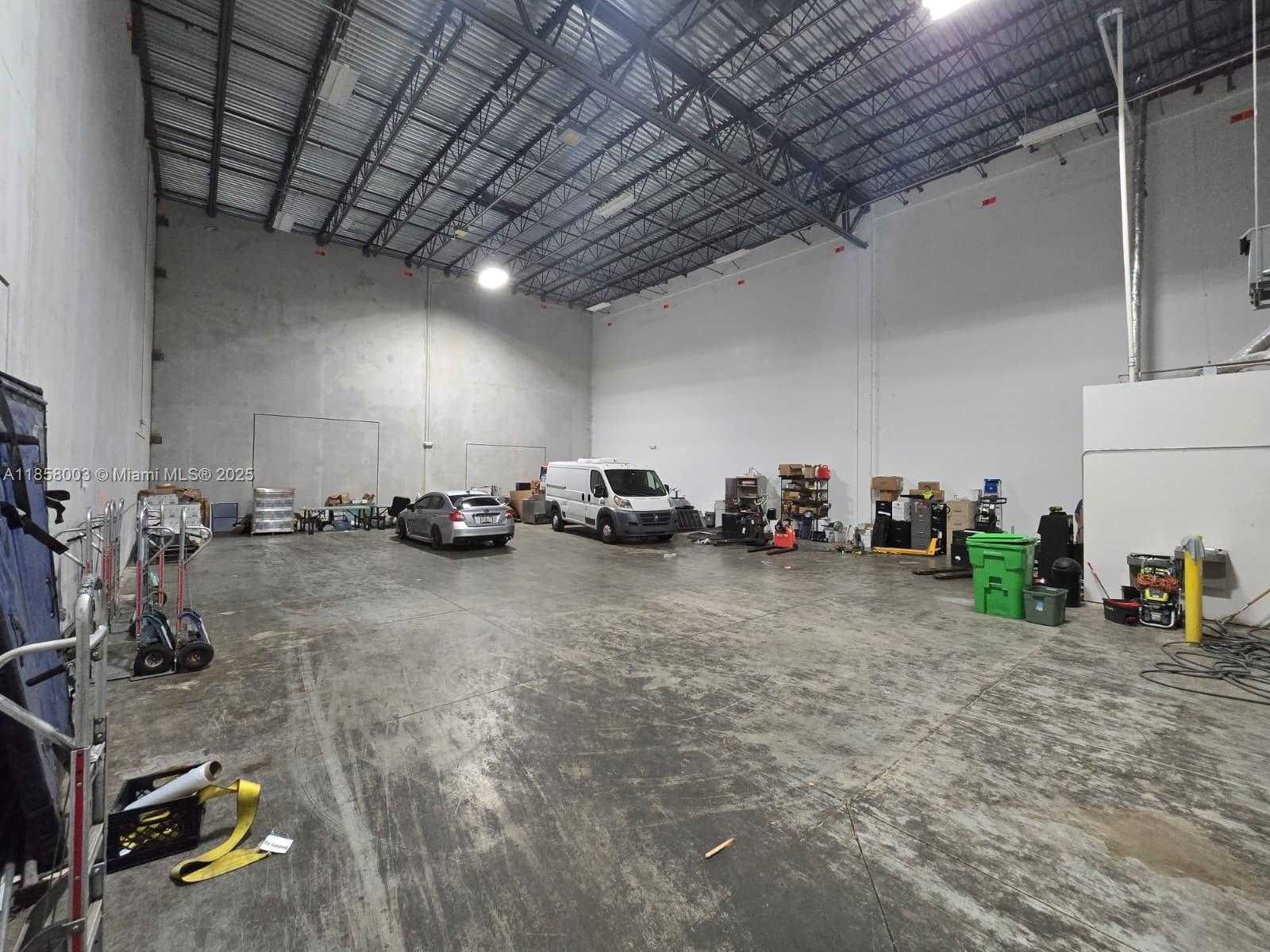 Small Image of 10400 NORTH WEST 55TH ST #Unit 300, Sunrise Number 7