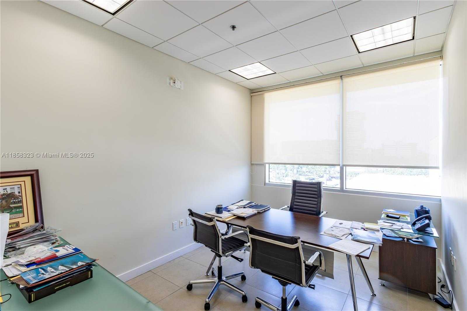 Small Image of 20900 NORTH EAST 30TH AVE #401, Aventura Number 10