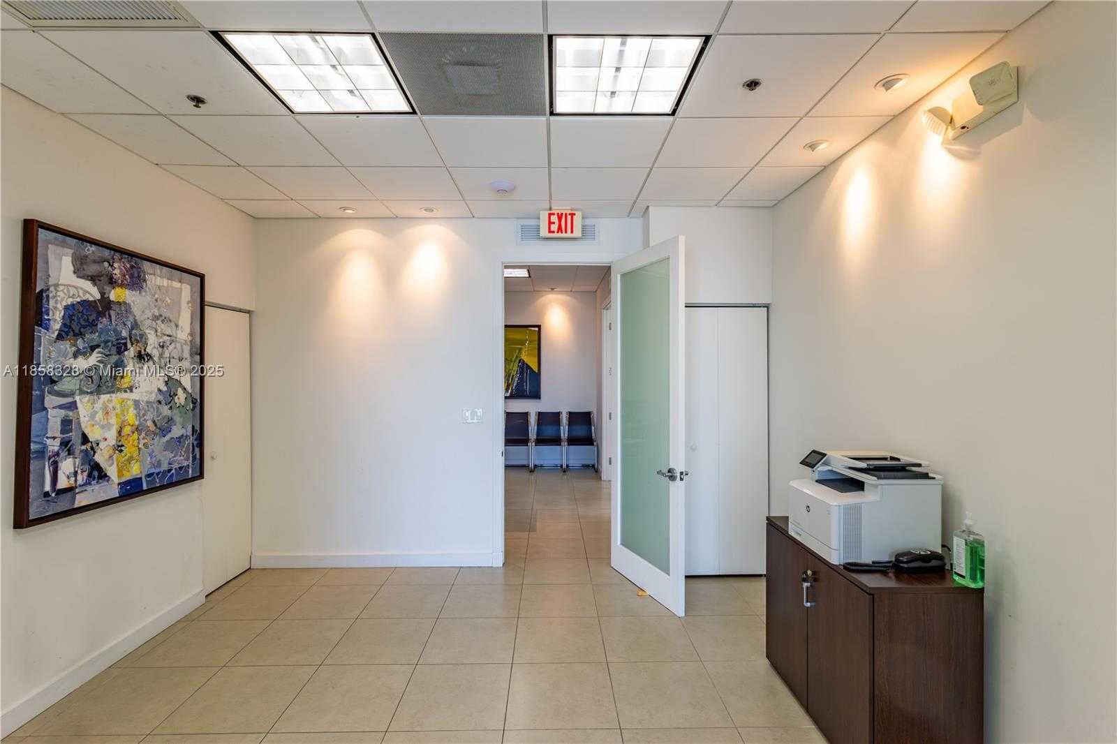 Small Image of 20900 NORTH EAST 30TH AVE #401, Aventura Number 7