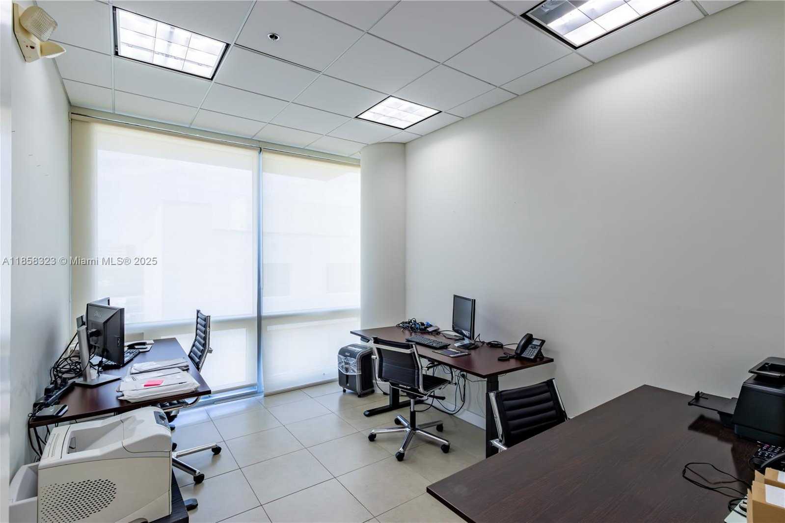 Small Image of 20900 NORTH EAST 30TH AVE #401, Aventura Number 9