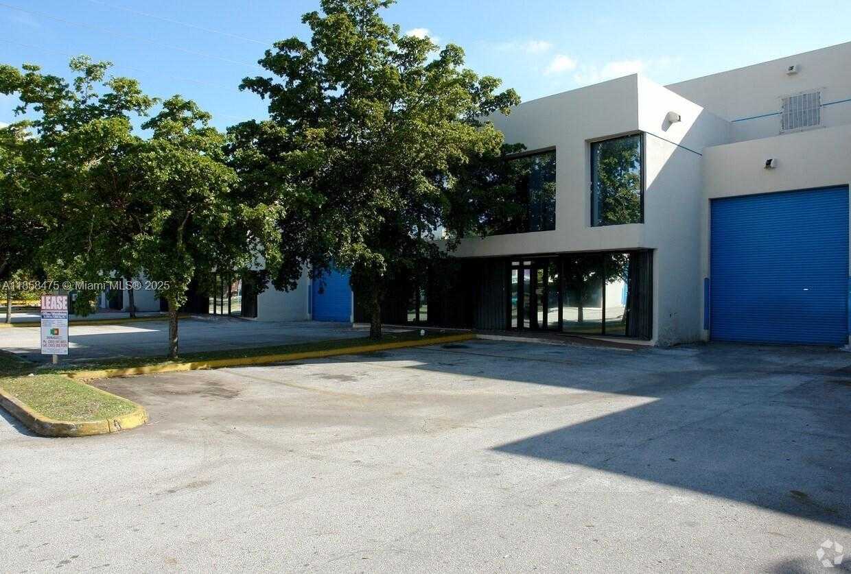 Small Image of Miami Number 2