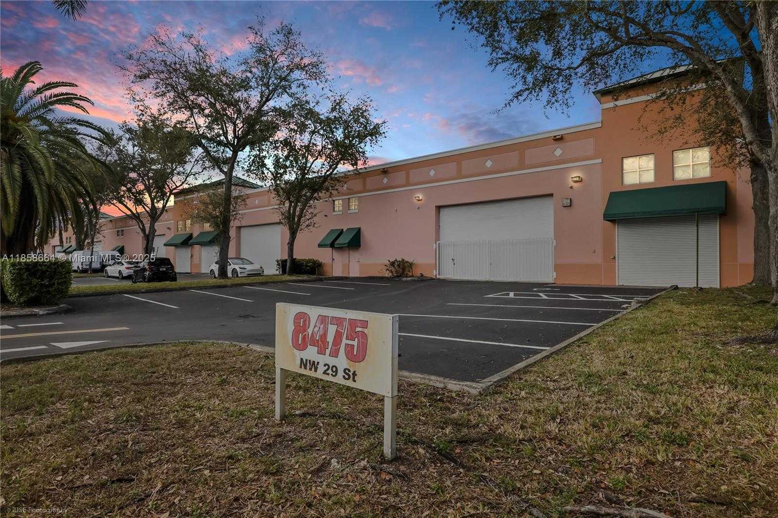 Small Image of 8475 NORTH WEST 29TH ST, Doral Number 19