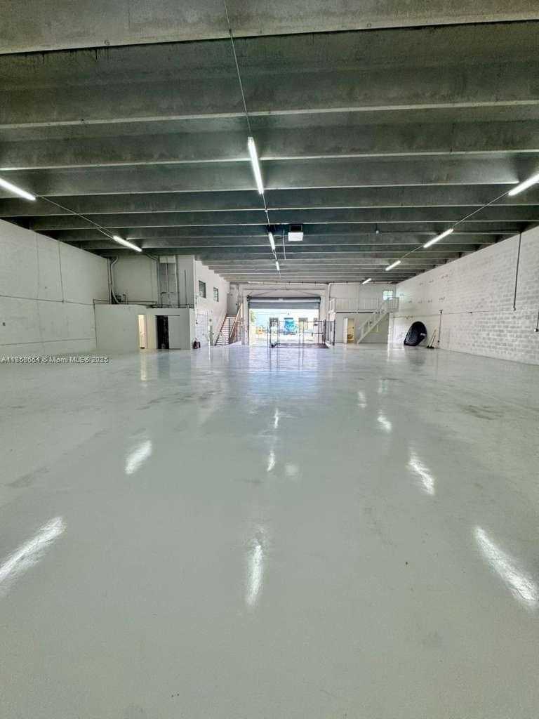 Small Image of 8475 NORTH WEST 29TH ST, Doral Number 6