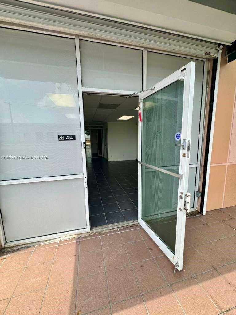 Small Image of 8475 NORTH WEST 29TH ST, Doral Number 9