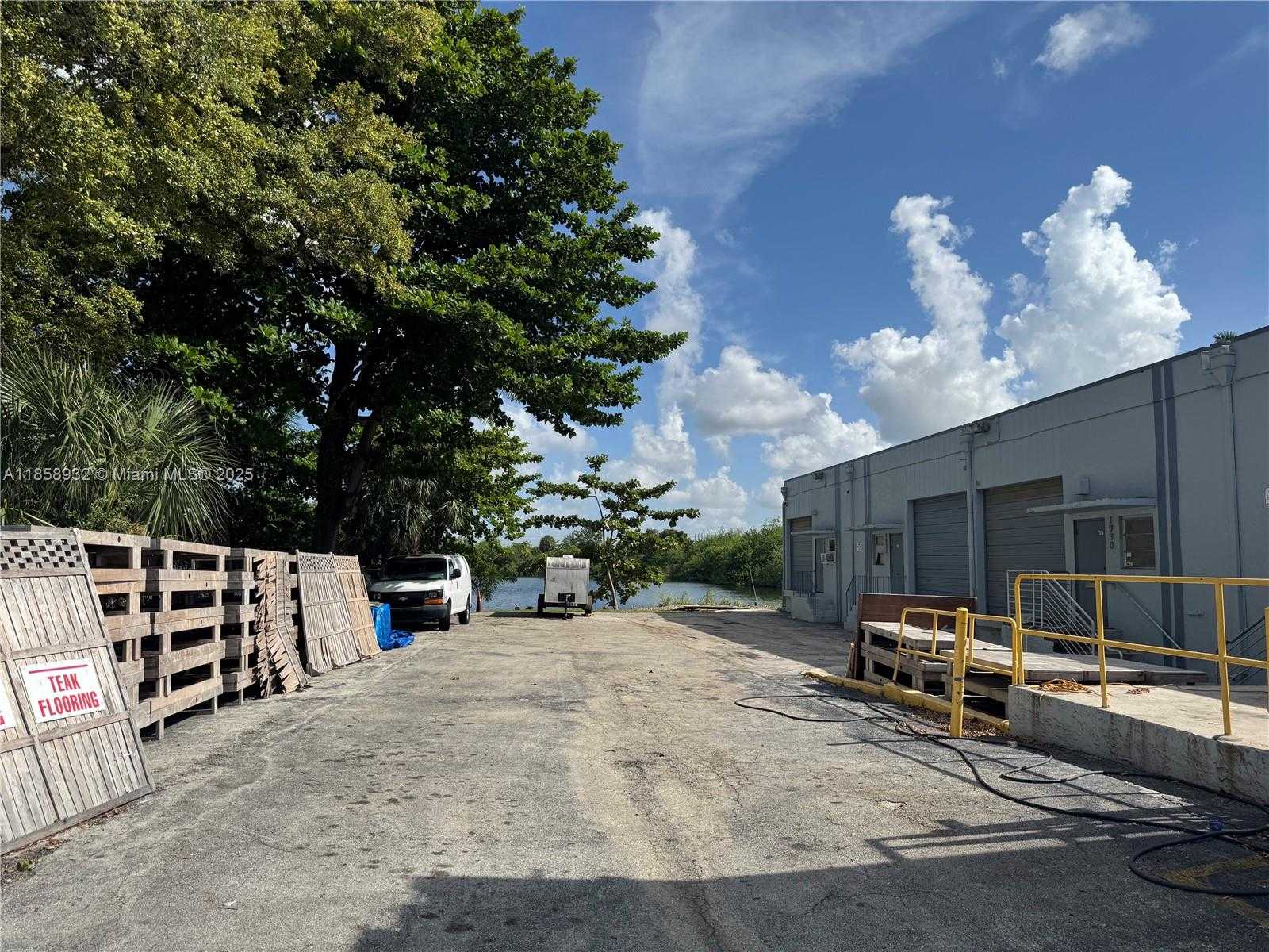 Small Image of 1920 STIRLING RD, Dania Beach Number 20