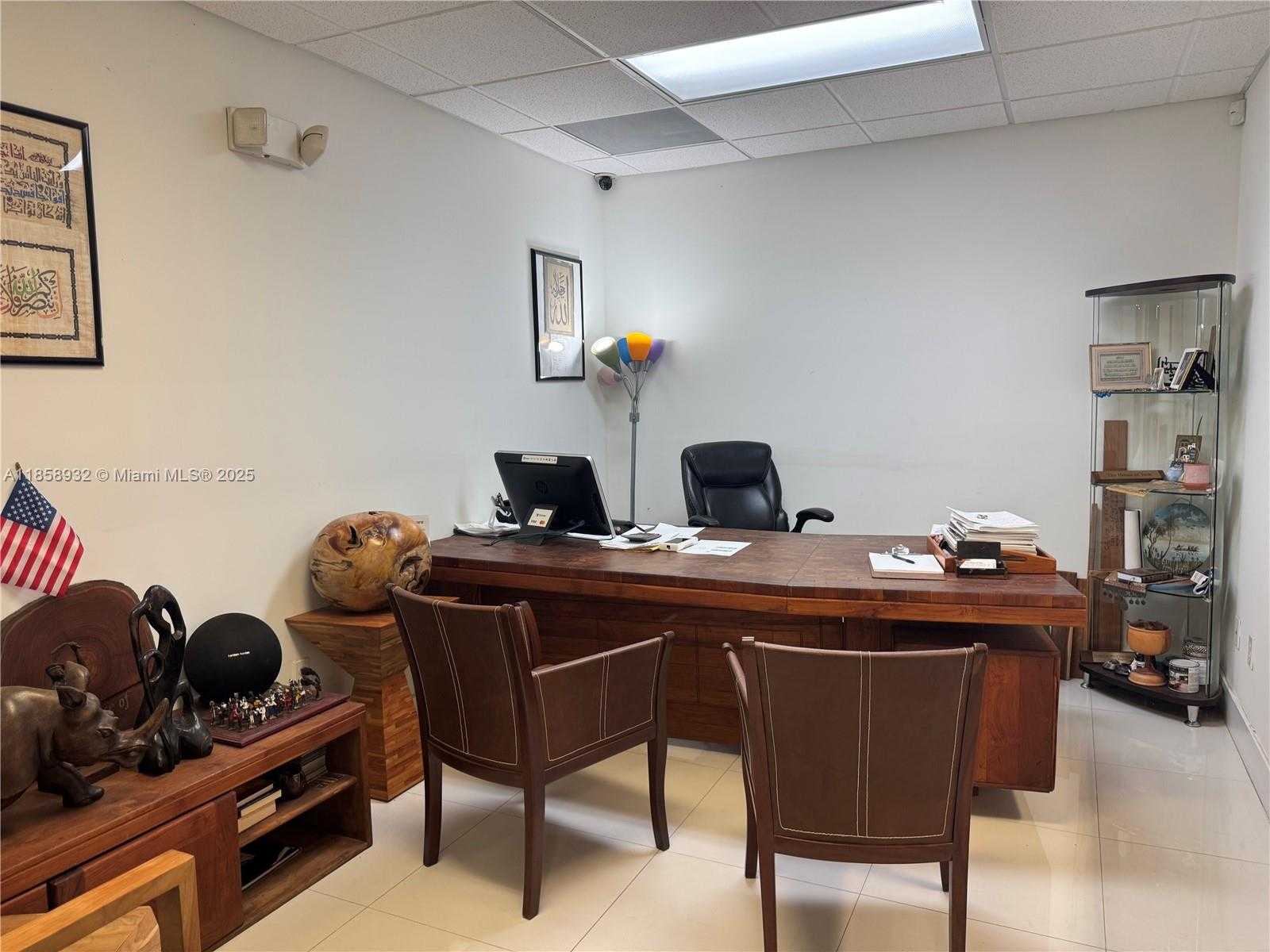 Small Image of 1920 STIRLING RD, Dania Beach Number 21