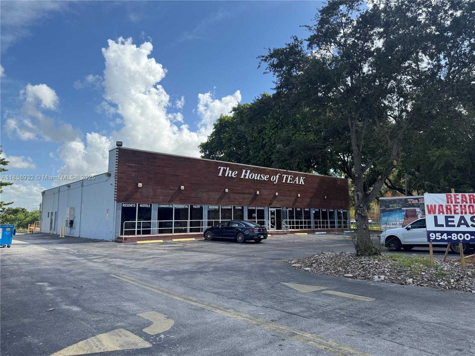 Small Image of 1920 STIRLING RD, Dania Beach Number 36