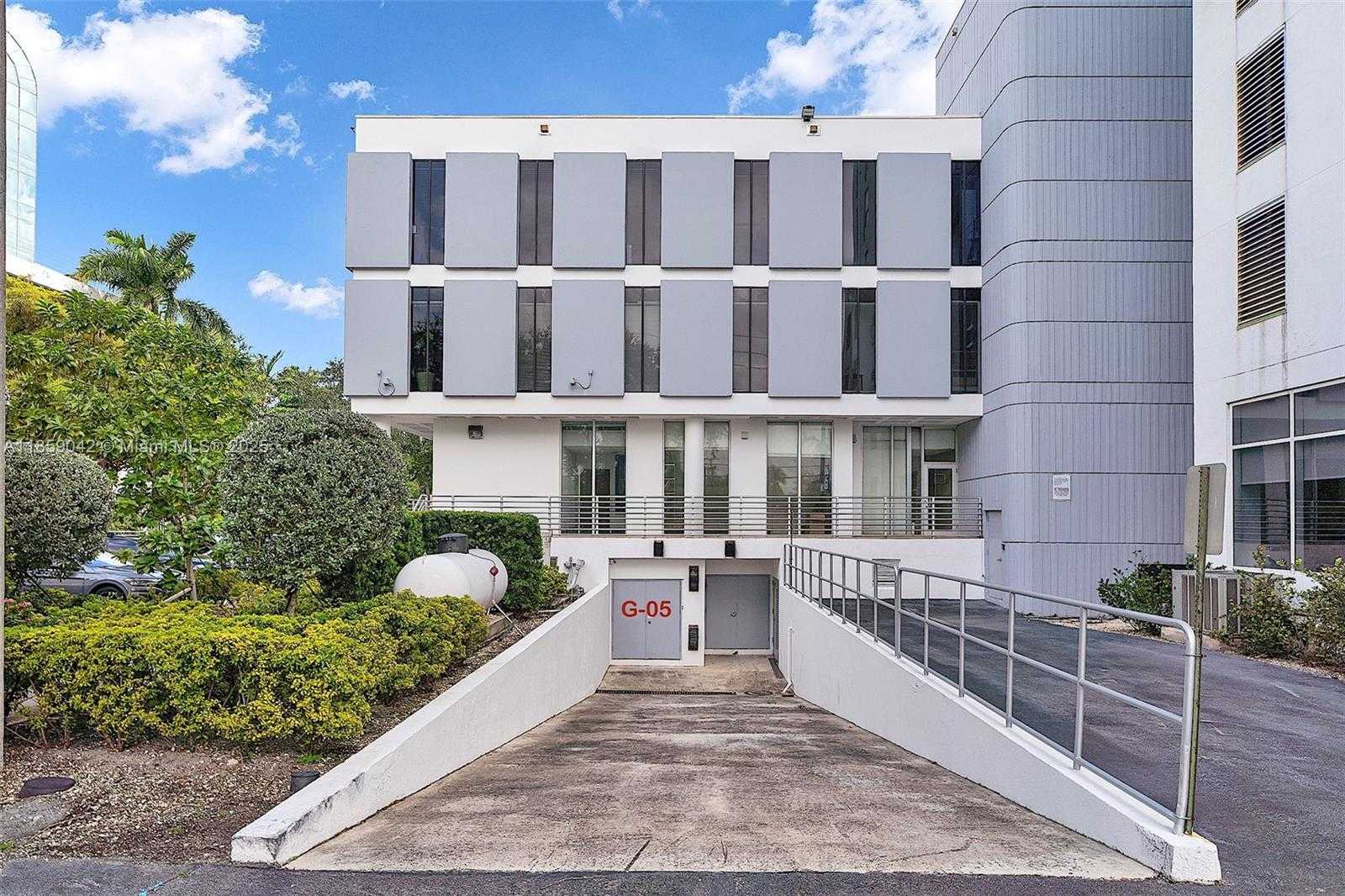 Small Image of 4300 BISCAYNE BLVD #G05, Miami Number 12