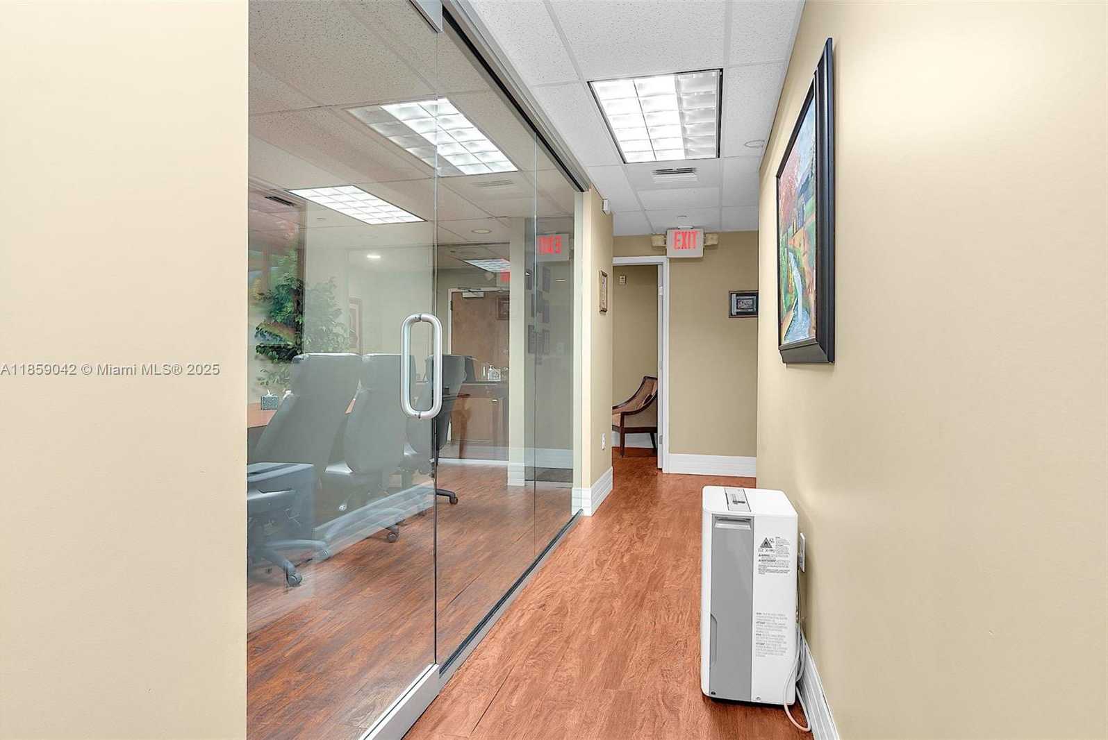 Small Image of 4300 BISCAYNE BLVD #G05, Miami Number 23
